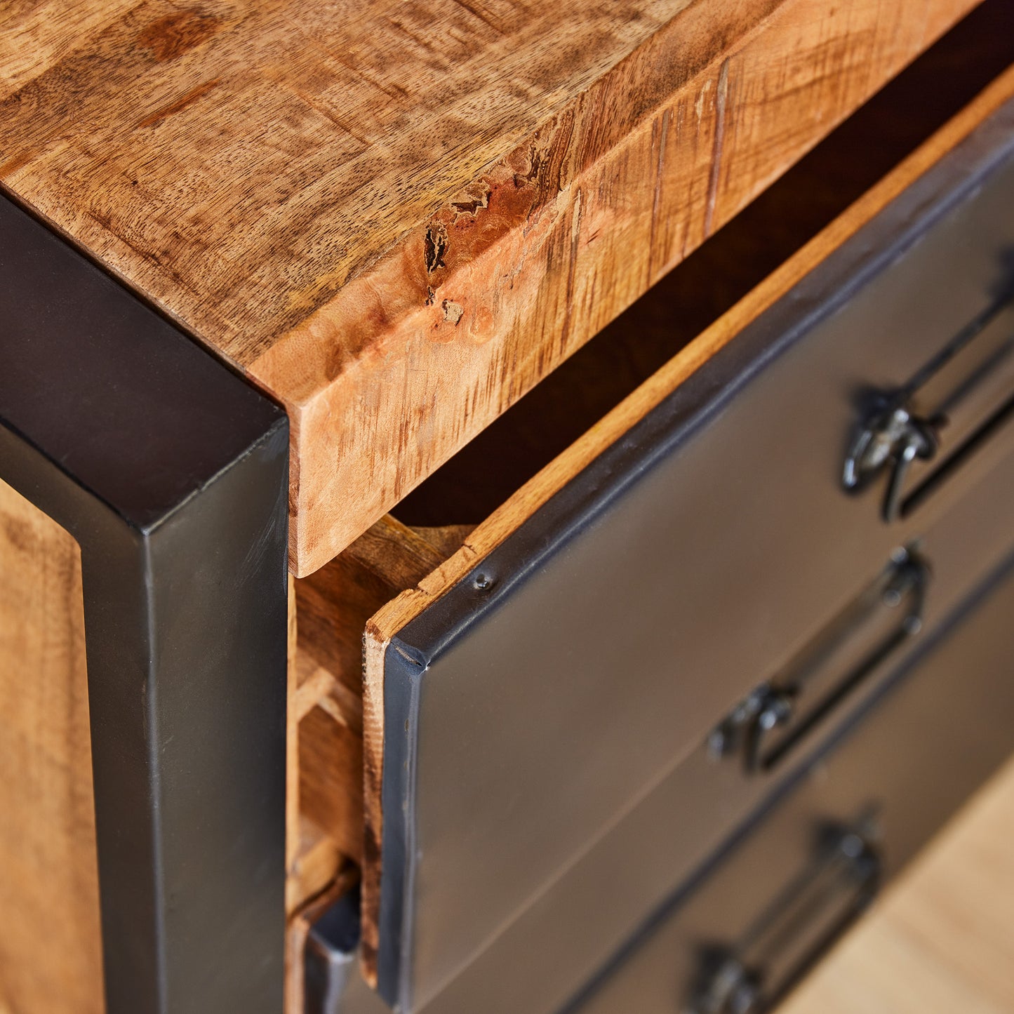 Bureau Boaz metalen lades | 145 cm