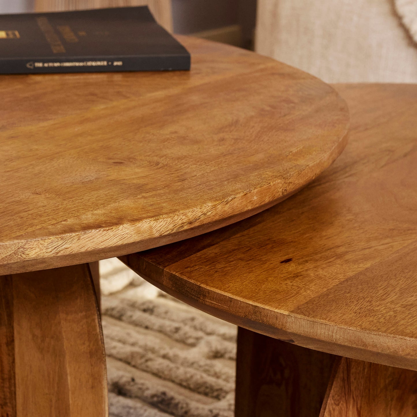 Tense coffee table | 80 cm | Round