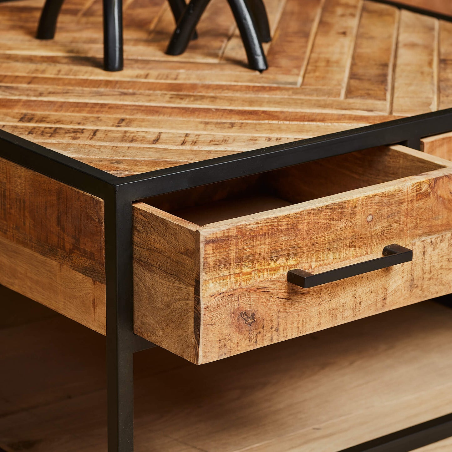 Arlington coffee table | 80 cm
