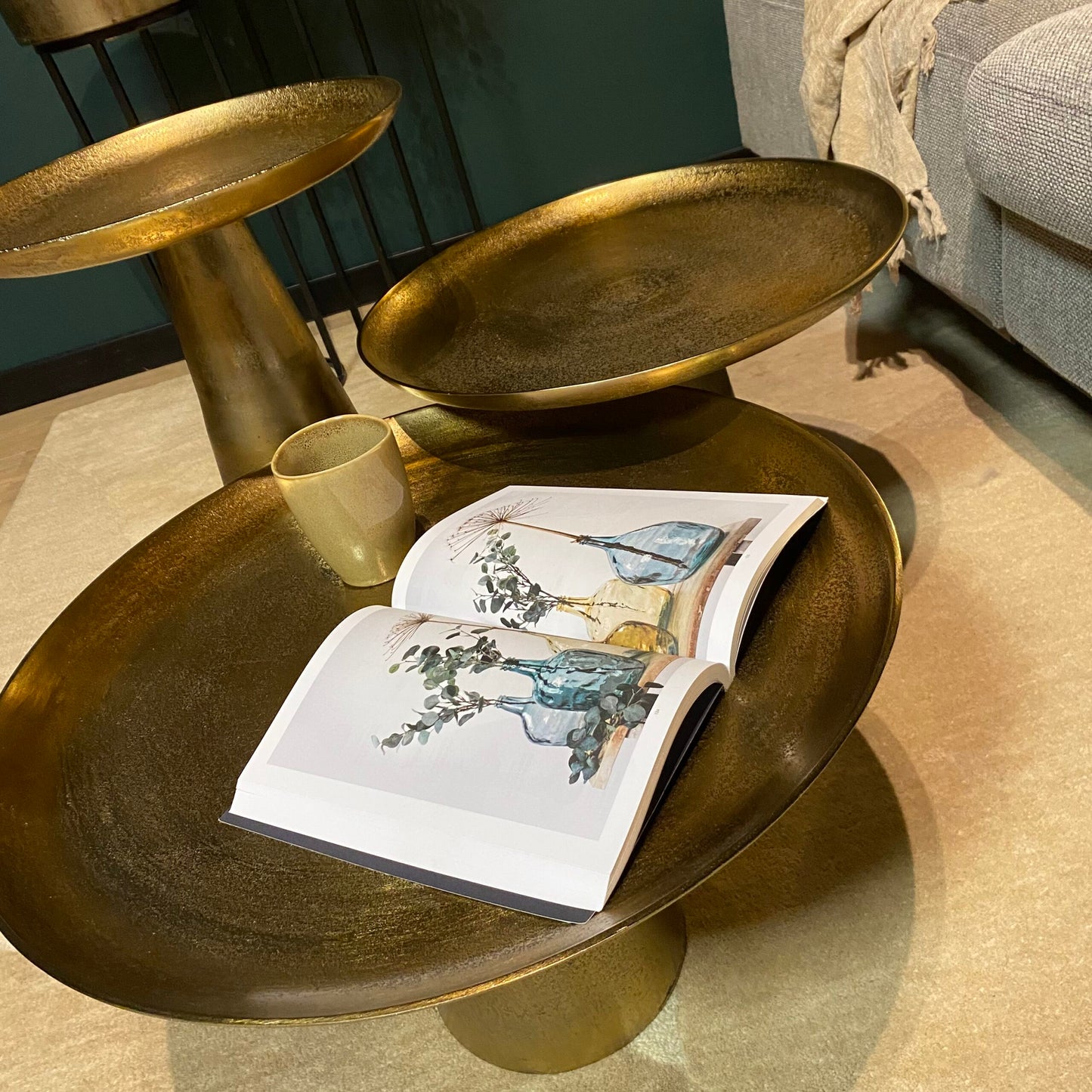 Daisy coffee table | 40 cm