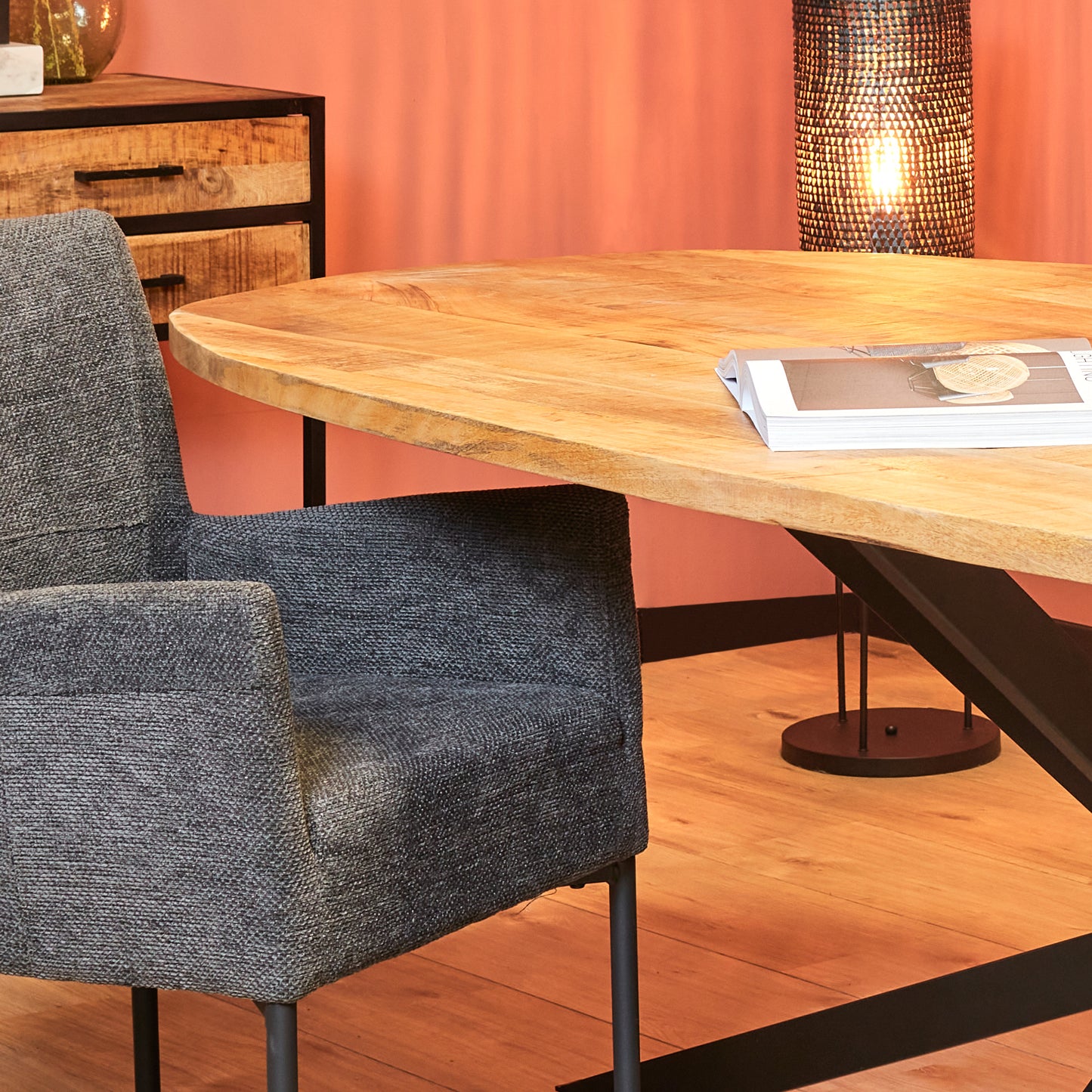 Dining table Elegance 240 cm | Danish oval