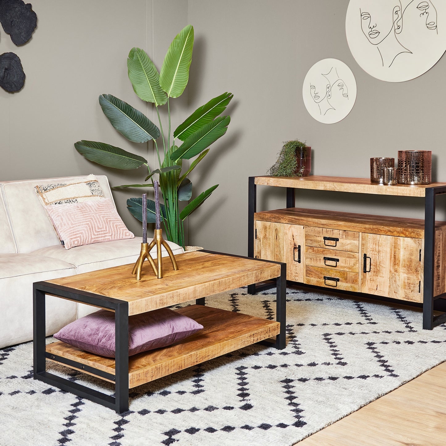 Table basse Boaz avec étagère inférieure | 110 cm