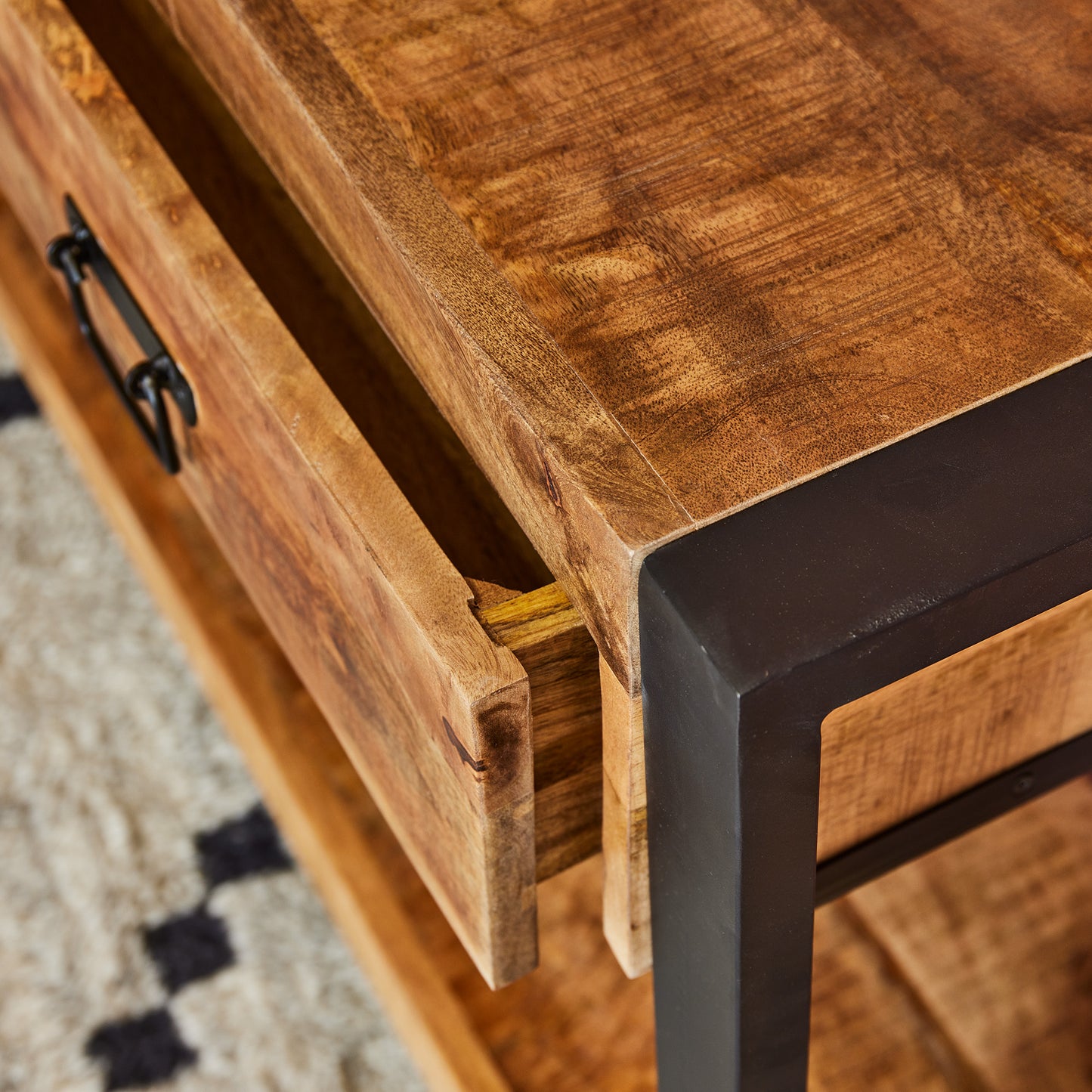 Table d'appoint Boaz | 120 cm